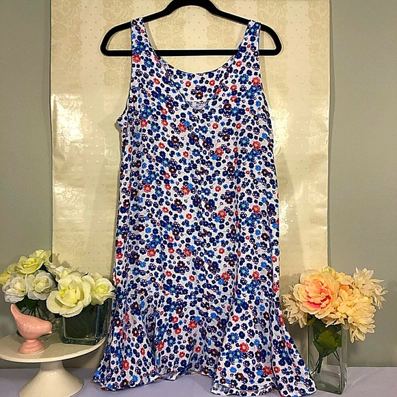 marcatto Dresses & Skirts - White dress with flowers slip dress.